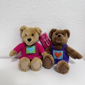Hallmark Kiss Kiss Bears Magnetic Noses & Hold Hands Valentine's Teddybears TAG